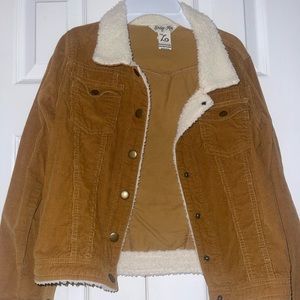 Tan sherpalined jacket Large